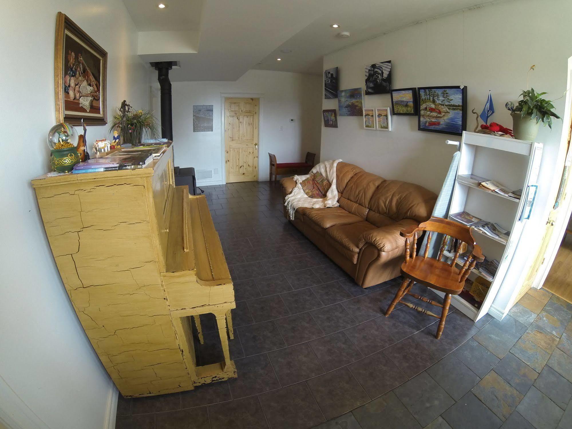 Port Hood The Fiddle And The Sea Bed And Breakfast المظهر الخارجي الصورة